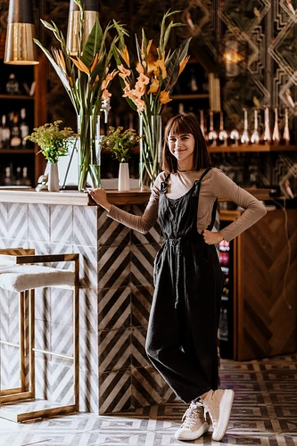 Blooming in Paradise: Rachelle Lombaard's Journey with Faire Flowers in Mallorca