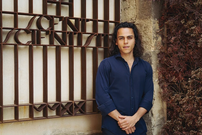 With a love of science and nature, Victor Alarcon started the bespoke perfumery, Viti Vinci